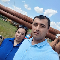 Семейная пара, деревня Софьино,, Киевское шоссе, Элер Рахимжон угли