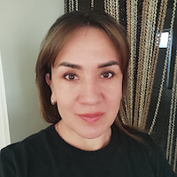 Сиделка, Санкт-Петербург, улица Восстания, Площадь Восстания, Нодира Раззаковна