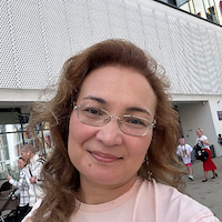 Домработница,, 5-я Нововатутинская улица, Троицк, Огулнабат