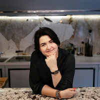 Домработница, Москва, Южнобутовская улица, Бульвар адмирала Ушакова, Юлия