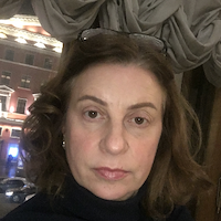 Няня, Санкт-Петербург, проспект Королёва, Комендантский проспект, Эльвира Николаевна